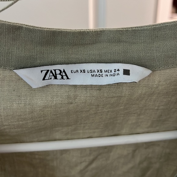 Pastel Green Linen Tunic - Zara - Picture 2 of 3